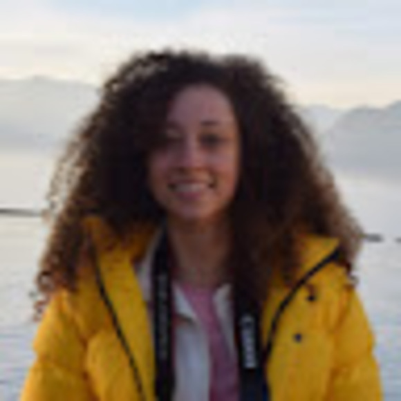 Meet your Posher, Tesarla - Picture 1 of 1